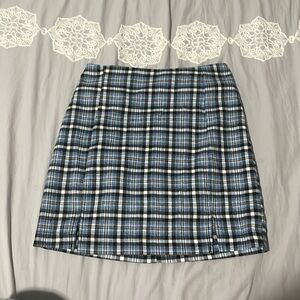 Love on a hanger plaid pencil mini skirt